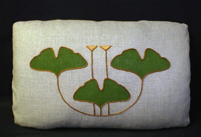 Ginkgo 3-leaf Pillow